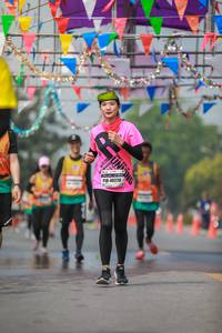 BIB: 40220
                            <button type="button" onclick="openModal(9857485)" class="btn btn-primary btn-sm float-right btn-popup" data-toggle="modal" data-target=".modal-high-quality">
                        <i class="fas fa-shopping-cart"></i> Add to Cart
                    </button>
                                            <button type="button" onclick="isThisMe(9857485, true)" class="btn btn-success btn-sm float-right btn-popup btn-isme hidden" data-toggle="tooltip" data-placement="bottom" title="นี่คือรูปของคุณใช่ไหม คลิกที่นี่เพื่อเอาเข้าอัลบั้ม">
                        <i class="fas fa-plus"></i> Add to album
                    </button>
                    <button type="button" onclick="isThisMe(9857485, false)" class="btn btn-warning btn-sm float-right btn-popup btn-isnotme hidden">
                        <i class="fas fa-ban"></i> Remove from album
                    </button>